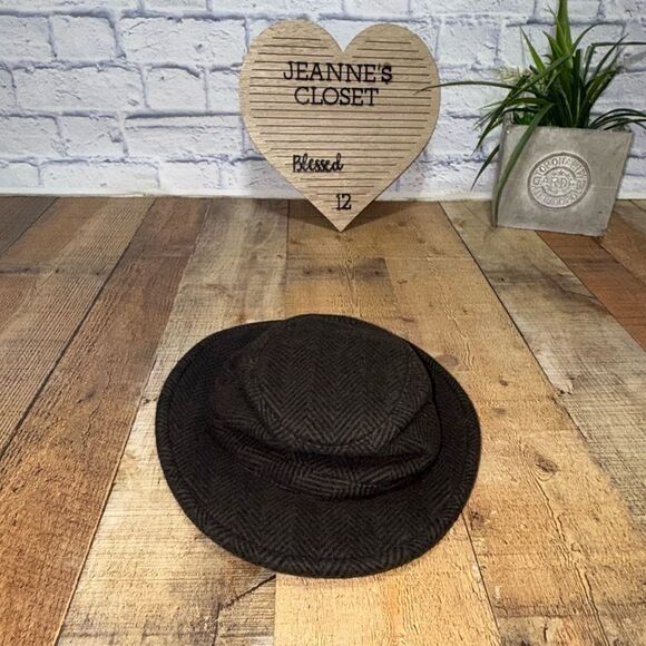 Tilley Endurable Winter Hat with Ear Flaps 7 Brown Herringbone Wool Blend - Picture 13 of 13